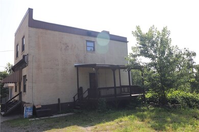 16x10 COVERED deck!