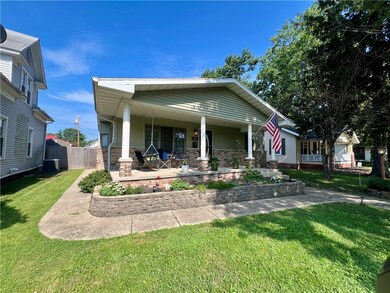 1013 S 15th St, Mattoon, IL 61938 - photo 4