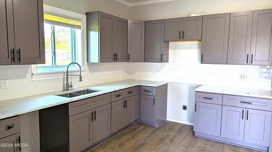 Jeffersonville kitchen1