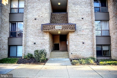 3339 Huntley Square Dr unit C, Temple Hills, MD 20748 - photo 2