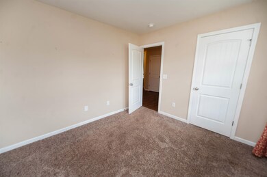 419 Split Oak Ln, Inman, SC 29349 - photo 2