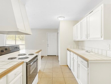 24306 Broken Bow Ln, Hockley, TX 77447 - photo 6