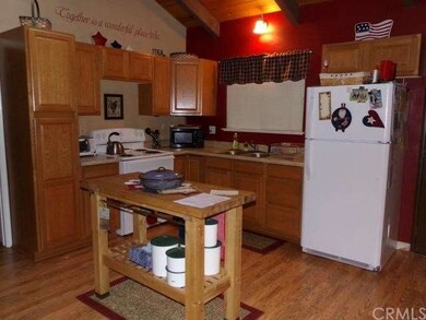 Nice little Country Kitchen