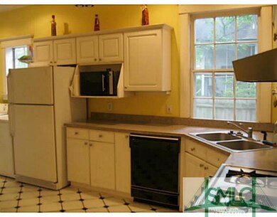 206 E 51st St, Savannah, GA 31405 - photo 6