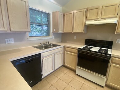 2222 Havenhouse Dr, Spring, TX 77386 - photo 5