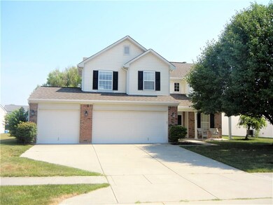 8082 Melbourne Ln, Avon, IN 46123 - photo 2