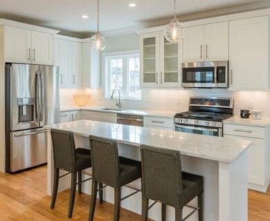 43-45 Neponset Ave unit 1 Duplex, Boston, MA 02131 - photo 3