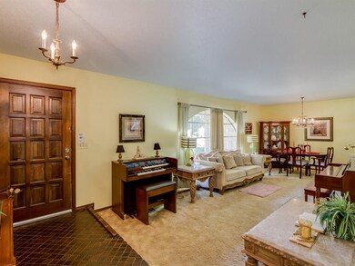 2512 NW 119th St, Oklahoma City, OK 73120 - photo 3