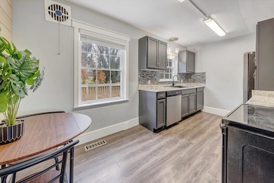 1901 Langdon Rd SW, Roanoke, VA 24015 - photo 6