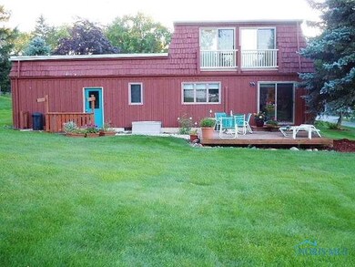 421 Winter St, Elmore, OH 43416 - photo 2