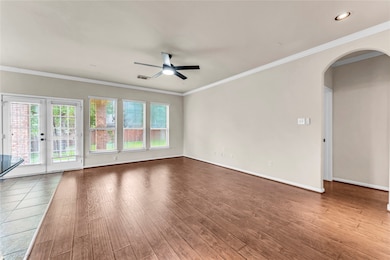 19 W Spindle Tree Cir, Spring, TX 77382 - photo 7