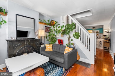 1411 Clarkson St, Baltimore, MD 21230 - photo 4