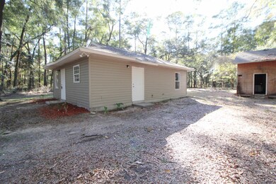 16 Simmie Dr, Crawfordville, FL 32327 - photo 2