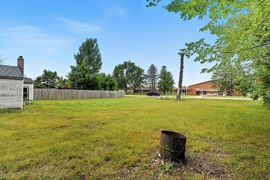 300 S West St, Plainfield, WI 54966 - photo 6