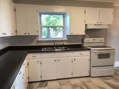 2320 5th Ave SW, Hickory, NC 28602 - photo 5