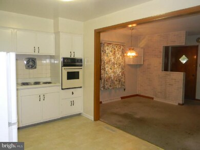 1557 Allen Ave, Vineland, NJ 08360 - photo 6