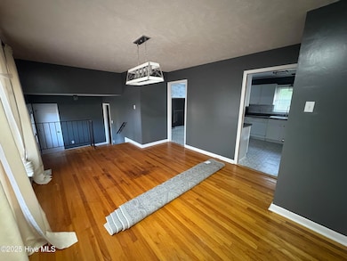 11760 Azalea Dr, Laurinburg, NC 28352 - photo 5