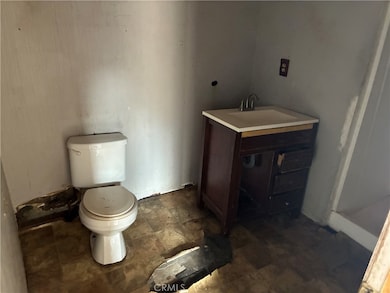 2343 S Sacramento St, Stockton, CA 95206 - photo 5