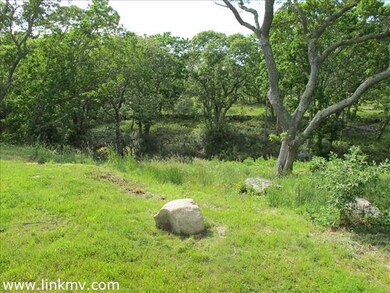 Rolling hills to stonewalls