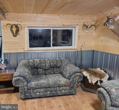 144 Hawsbrick St, Lewistown, PA 17044 - photo 5