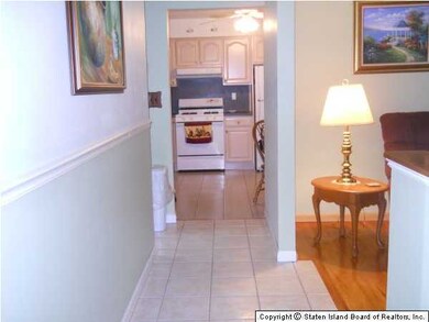 unlisted-address, Staten Island, NY 10306 - photo 3