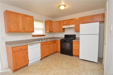 16 Weiser Ct unit 16, Womelsdorf, PA 19567 - photo 4