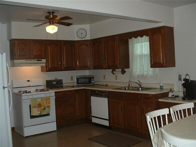 Spacious Kitchen - Gas Stove Dishwasher Refrigerat
