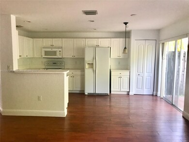 11631 NW 51st Ln, Doral, FL 33178 - photo 6