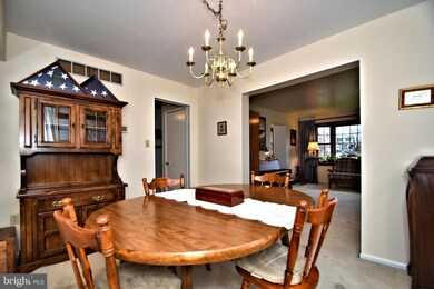 1580 Bromley Dr, Harleysville, PA 19438 - photo 6