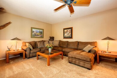 505 W Summit Pl 2