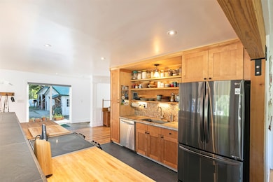 821 Fred Burr Rd, Victor, MT 59875 - photo 7