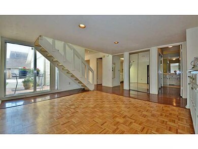 11310 Benttree Cir, Oklahoma City, OK 73120 - photo 5