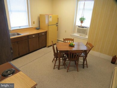 15 N Richardson Ave, Lansdale, PA 19446 - photo 5