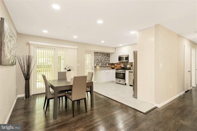 6409 Mccahill Dr, Laurel, MD 20707 - photo 5