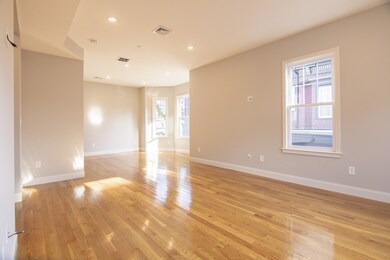122 Paul Gore St unit 3, Jamaica Plain, MA 02130 - photo 5