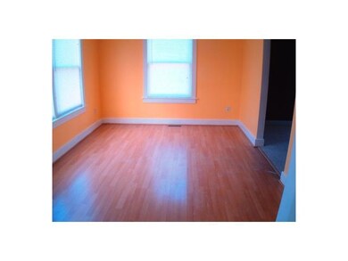 608 S Butler Blvd, Lansing, MI 48915 - photo 3