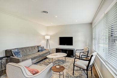 1615 Haverhill Dr, Houston, TX 77008 - photo 5