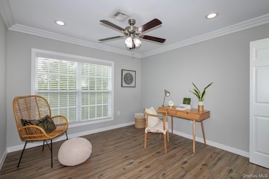 408 Pine Creek Ave unit N404, Holbrook, NY 11741 - photo 5