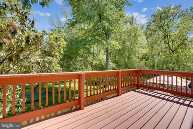 7403 Hickory Log Cir, Columbia, MD 21045 - photo 4