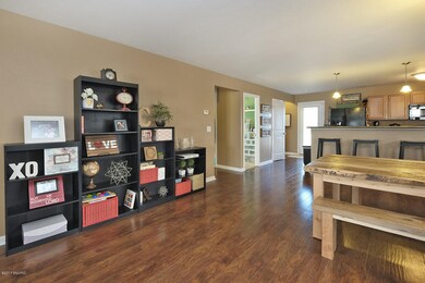 8379 Lausen Lane-4