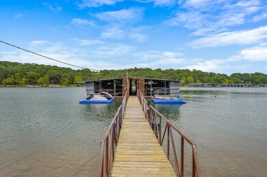 39 Cherokee Dr, Kimberling City, MO 65686 - photo 4