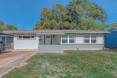 5014 Viking Dr, Houston, TX 77092 - photo 2