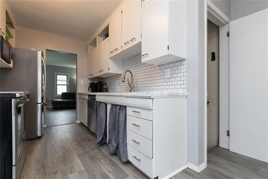 1715 N 2nd Ave E, Newton, IA 50208 - photo 5