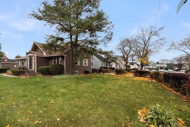 2618 Hawthorne St, Franklin Park, IL 60131 - photo 3