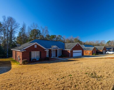 833 Baycreek Ct, Columbus, GA 31907 - photo 2