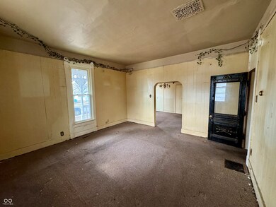 714 W Washington St, Shelbyville, IN 46176 - photo 5