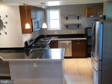 7009 Fieldcrest Rd, Baltimore, MD 21215 - photo 7