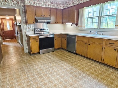 1710 Myrtle Rd, Albany, GA 31707 - photo 3