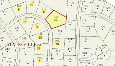 225 Gleneagles Rd E, Statesville, NC 28625 - photo 3