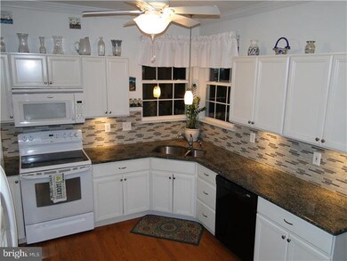 48 Forsythia Ln, Bear, DE 19701 - photo 7